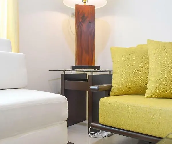 Amora At The Beacon Makati Apartment *